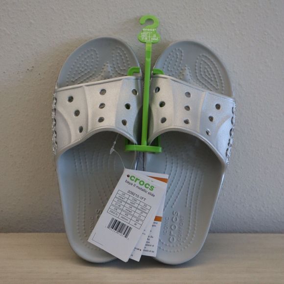 Crocs 209210 Men's Sz 5 Women's Sz 7 Silver Metallic Baya II Slides Sandals - Picture 1 of 8